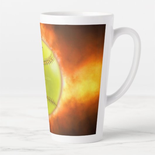 Tasse Latte Les flammes de balle rapide de softball jaune de S (Droite)