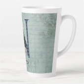 Tasse Latte LETTRE ROBE BLANCHE WONderland N (Droite)