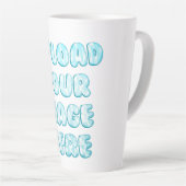Tasse Latte Logo simple, texte et image en taille réelle (Angle droit)