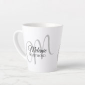 Tasse Latte M nom monogramme et initiale joli blanc (Angle gauche)