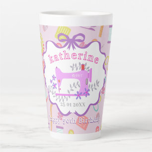 Tasse Latte Machine à coudre violette pour les 50 ans de la co