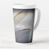Tasse Latte Macro des ailes de libellules avec citation de Sha (Angle droit)