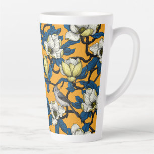 Tasse Latte Magnolia en floraison et oiseau de tireur 3