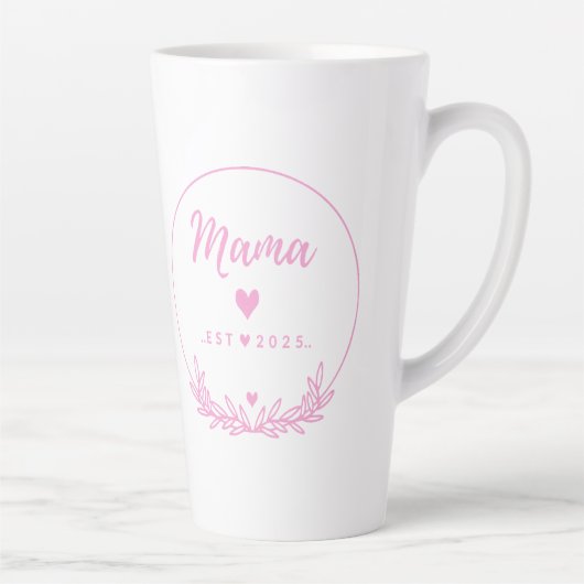 Tasse Latte Mama Est.2025 shirt -Mother gift Pink Minimal -  (Droite)