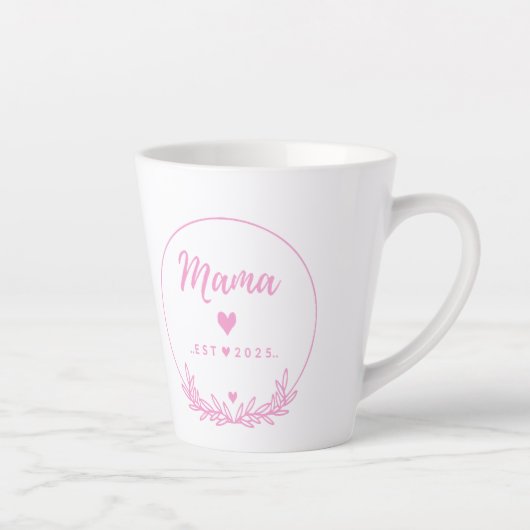 Tasse Latte Mama Est.2025 shirt -Mother gift Pink Minimal -  (Droite)