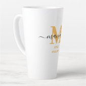 Tasse Latte Mamaw Élégant Script Monogramme Jaune Soleil  (Angle gauche)