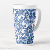 Tasse Latte Mandala aux fleurs et aux feuilles en blues (Angle droit)