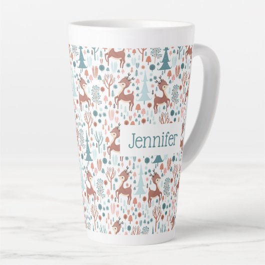 Tasse Latte Mignonne cerf en Forêt Whimsical Noël Motif (Angle droit)