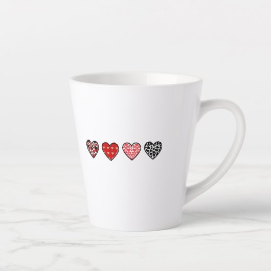 Tasse Latte minimal valentine hearts / “cute love pattern” (Droite)