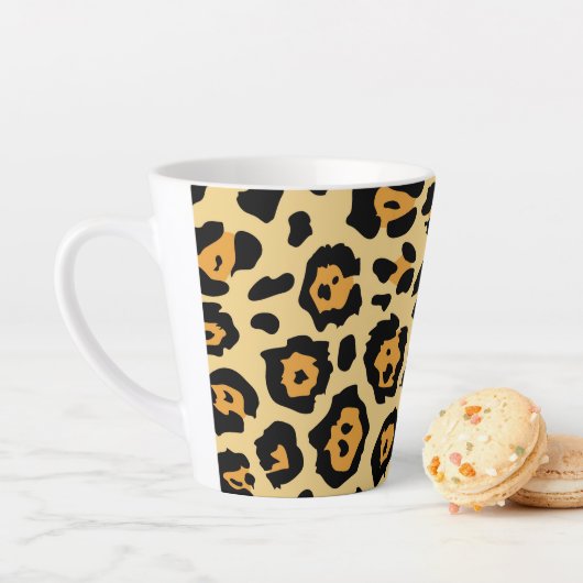Tasse Latte mode safari tache tache léopard imprimé guépard (En situation)