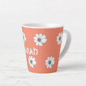 Tasse Latte Modèle floral Orange nom personnalisé (Angle droit)