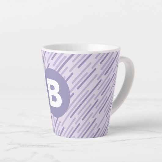 Tasse Latte Modern Lilac Purple Diagonal Stripes Monogram (Angle droit)