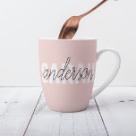 Tasse Latte Moderne Pastel Rose Beauté Personnalisée Vous Nom<br><div class="desc">Moderne Pastel Rose Beauté Personnalisée Vous Nom</div>