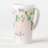 Tasse Latte Moderne Pastel Rose & Fleurs Avec Nom (Angle droit)