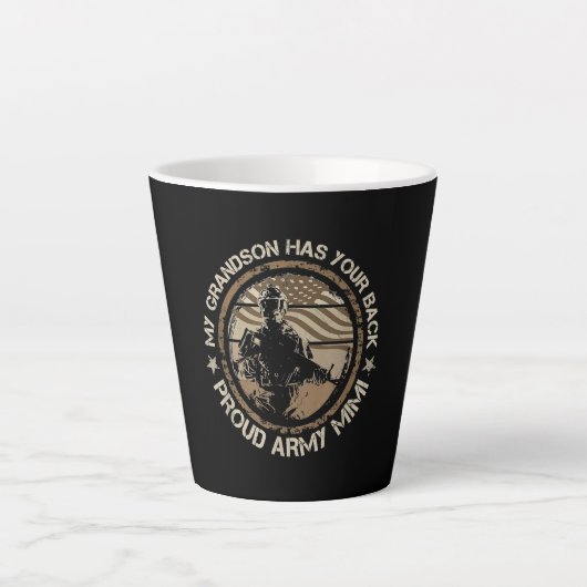 Tasse Latte Mon petit-fils a ton dos fière armée militaire Mim (Devant)