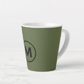 Tasse Latte Monogramme classique minimal vert olive (Angle droit)