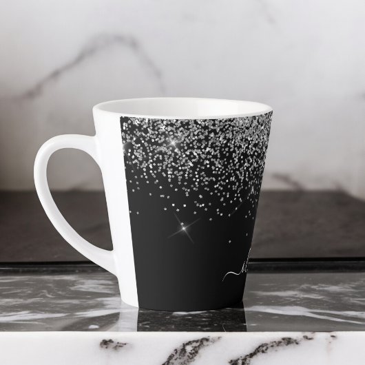 Tasse Latte Monogramme de nom féminin en script pailleté noir