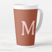 Tasse Latte Monogramme personnalisé orange brûlé (Angle droit)