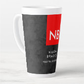 Tasse Latte Monogramme rouge gris Motif moderne (Angle gauche)