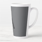 Tasse Latte Monogramme simple gris classique avec nom initial (Droite)