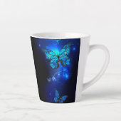 Tasse Latte Morpho Butterfly in the Dark Background (Droite)
