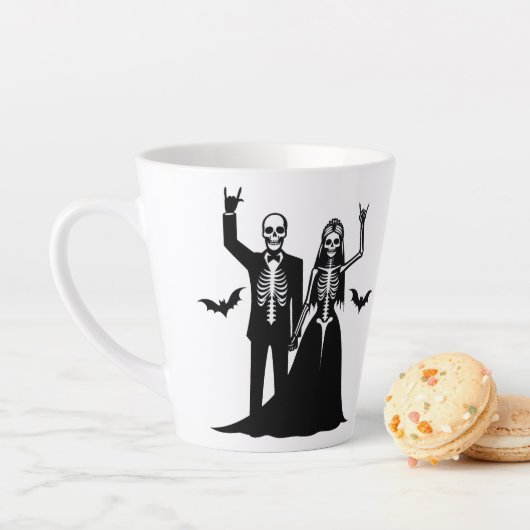 Tasse Latte Mort de Til noir et blanc (En situation)