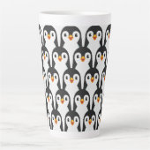 Tasse Latte Motif de pingouin noir et blanc moderne (Devant)
