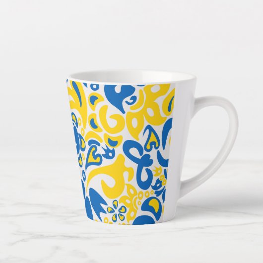 Tasse Latte Motif folklorique aux couleurs du drapeau ukrainie (Droite)