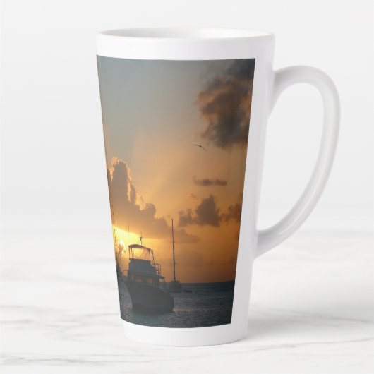 Tasse Latte Navires et Sunset Tropical Seascape (Droite)