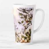 Tasse Latte Neige fraîche sur Feuilles colorés (Droite)