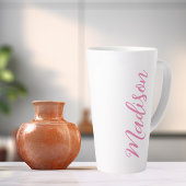 Tasse Latte Nom des filles roses tendance Script manuscrit per