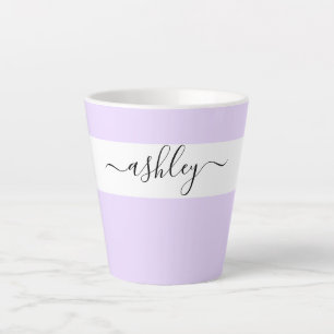 Tasse Latte Nom Élégant en Typographie Script Lavande