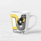 Tasse Latte Nom personnalisé DJ (Droite)