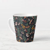 Tasse Latte Oiseaux du jardin foncé et papillons (Angle gauche)