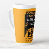 Tasse Latte Orange Félicitations Pour Le Nouveau Travail (Angle gauche)