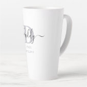 Tasse Latte Papa Élégant Script Papa Monogramme Gris d'argent (Angle droit)