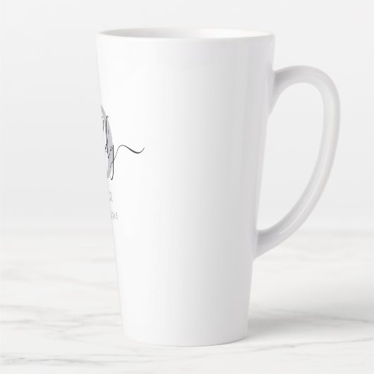 Tasse Latte Papa Élégant Script Papa Monogramme Gris d'argent (Droite)