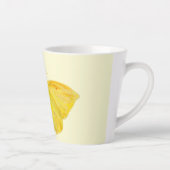 Tasse Latte Papillon jaune Volant de pierre de taille commune (Droite)