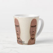 Tasse Latte Pâques Île Moai Head Thunder Cove (Angle droit)