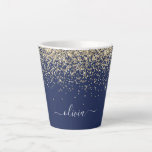 Tasse Latte Parties scintillant Bleu de la Marine d'or Script<br><div class="desc">Parties scintillant bleu marine et or étincelle Script Monogramme Nom Tasse de café en latte Mug. Cela rend le cadeau parfait pour 16 ans,  mariage,  douche nuptiale,  anniversaire,  baby shower ou bachelorette pour quelqu'un qui aime le luxe glam et les styles chic.</div>