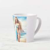 Tasse Latte Pause du point d'action fille (Angle droit)
