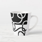 Tasse Latte Persuasion linéaire I : Abstrait noir et blanc (Droite)