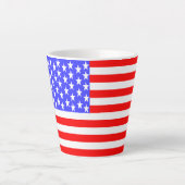 Tasse Latte Petit drapeau américain entièrement imprimé (Devant)