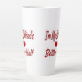 Tasse Latte Petite amie drôle citation texte rouge (Devant)