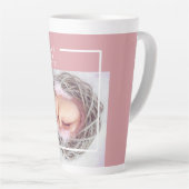 Tasse Latte Photo bébé mignonne moderne | Rose et blanc | Devi (Angle droit)