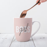 Tasse Latte Phrase moderne Pastel Rose fille Boss Phrase<br><div class="desc">Phrase moderne Pastel Rose fille Boss Phrase</div>