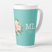 Tasse Latte Pink Floral and Teal Monogram (Angle droit)