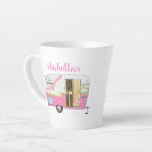 Tasse Latte Pink She Shed Vintage Trailer (Angle gauche)