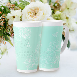 Tasse Latte Pivoines de jardin à monogramme romantique vert