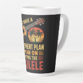Tasse Latte Plan de retraite Ukulele Drôle (Angle droit)